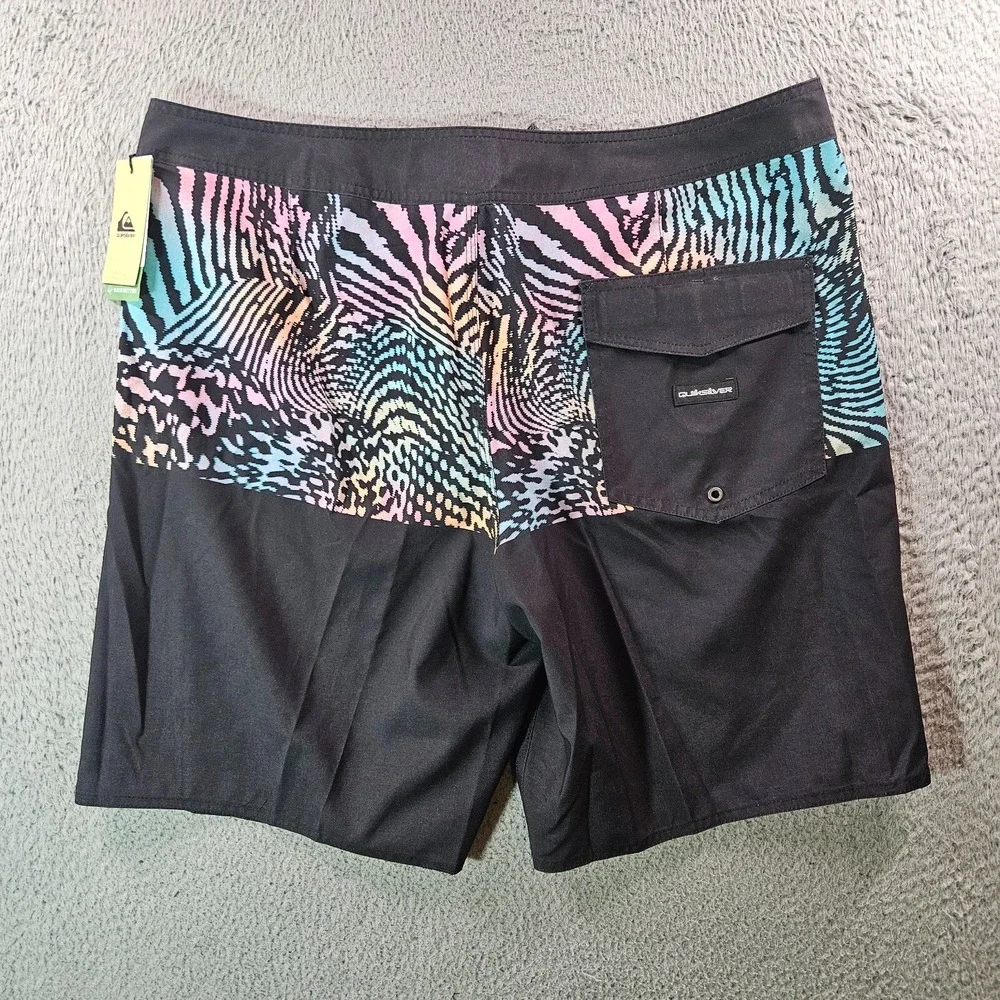 NWT Quiksilver Board Shorts Swim Trunks Men 38 No Liner 20